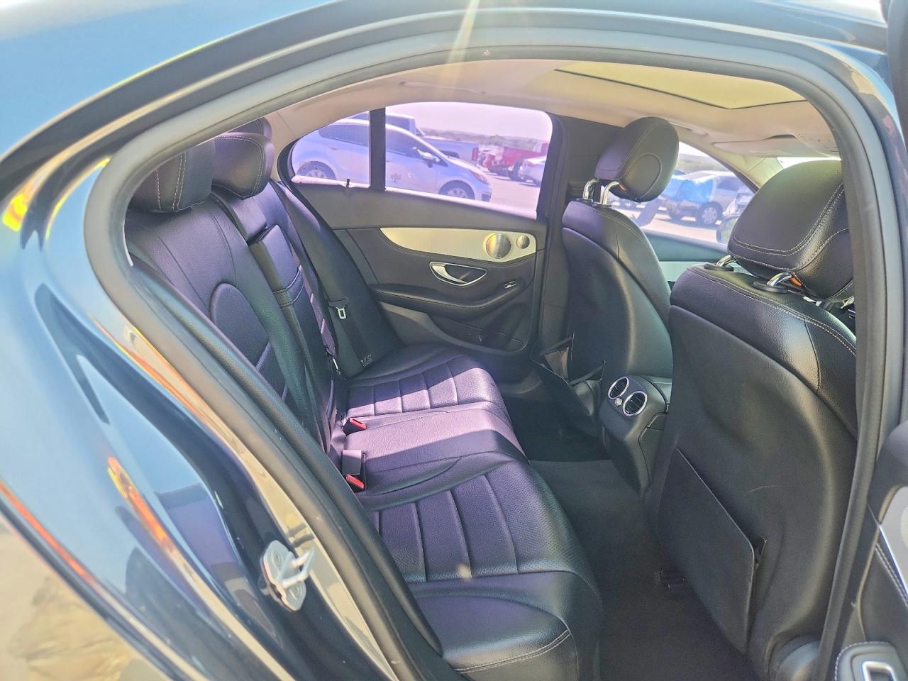 2015 MERCEDES-BENZ C-CLASS