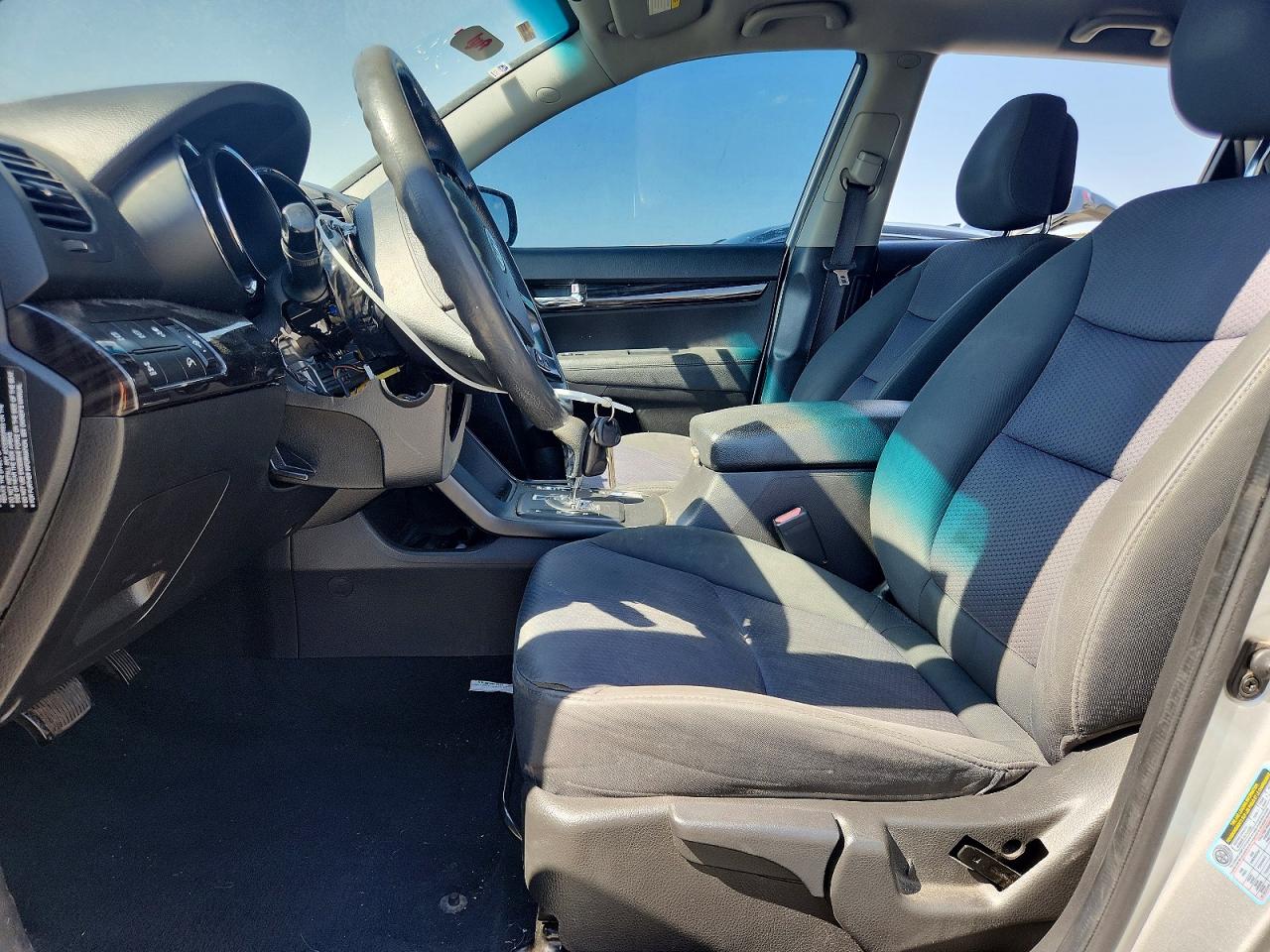 2011 KIA SORENTO