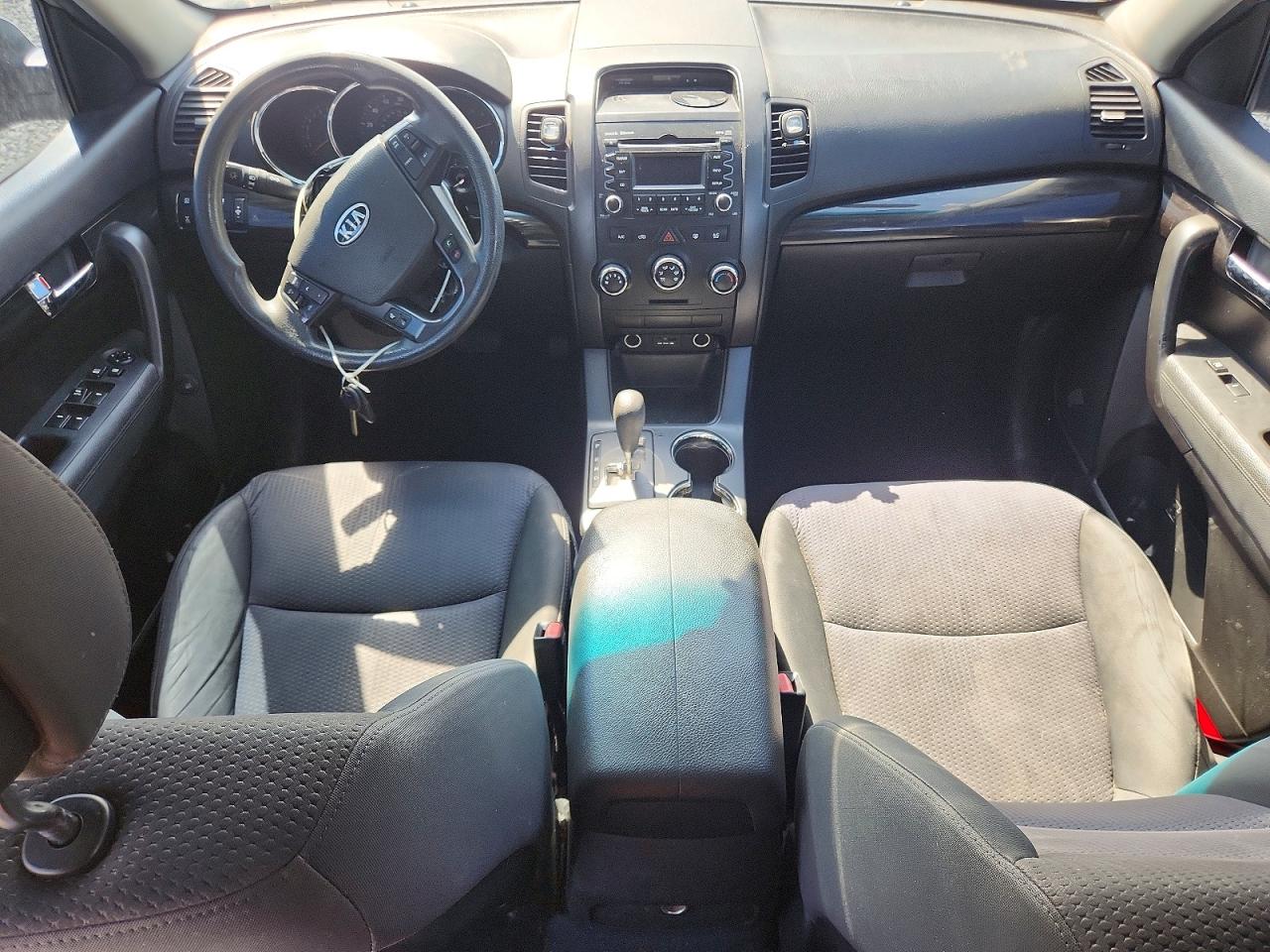 2011 KIA SORENTO
