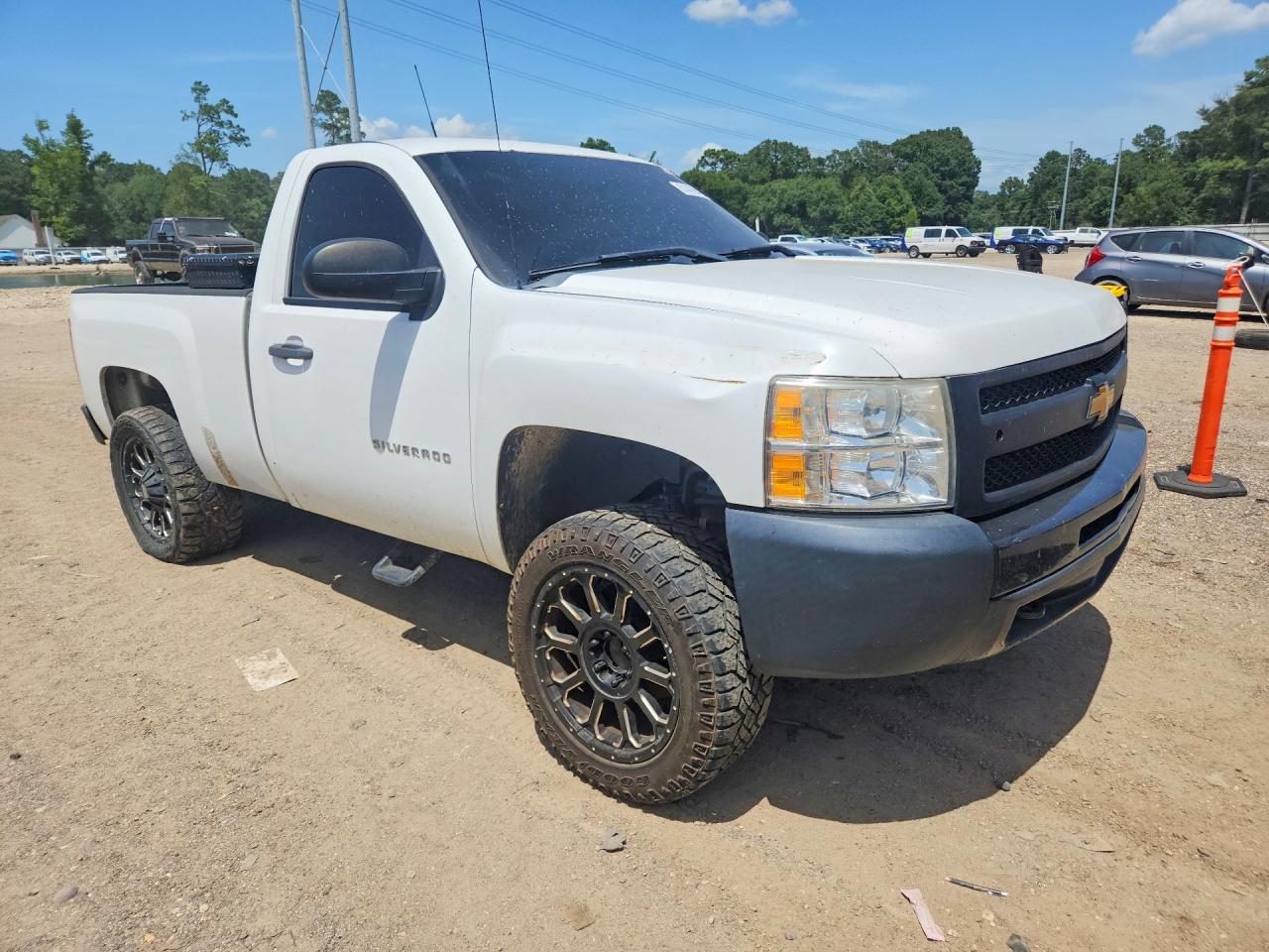 2013 CHEVROLET SILVERADO