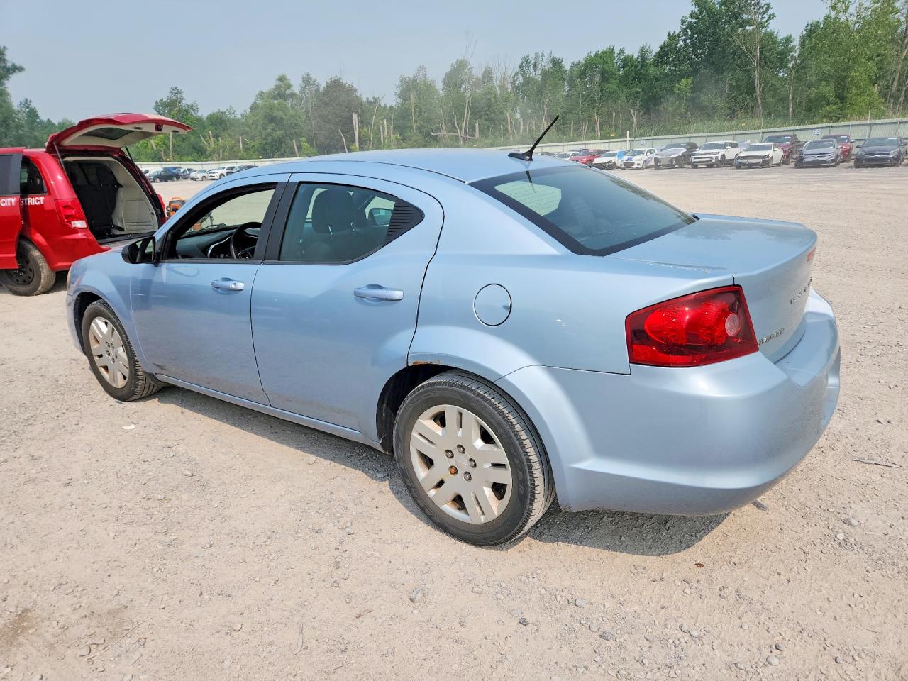 2013 DODGE AVENGER