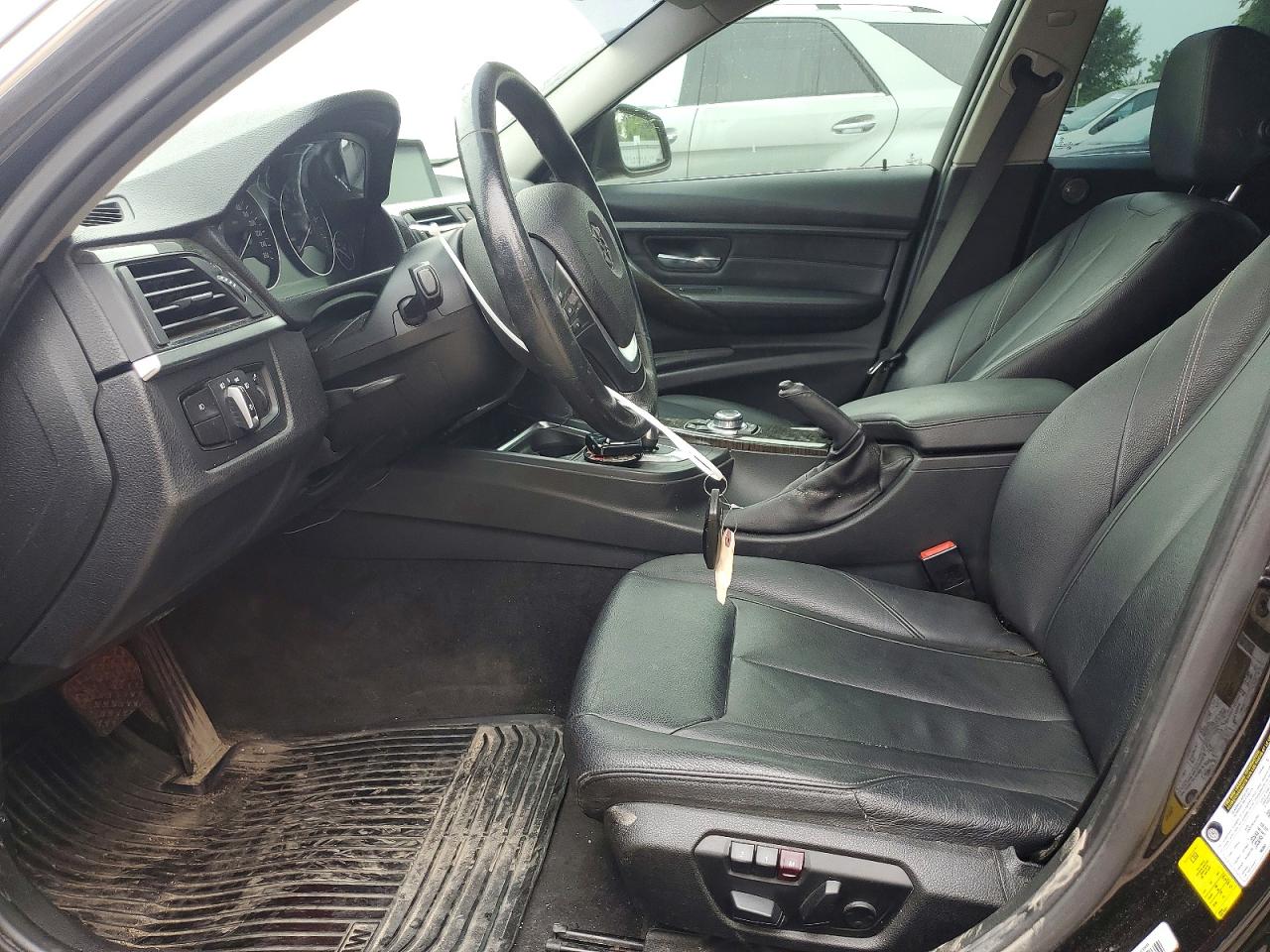 2012 BMW 3 SERIES