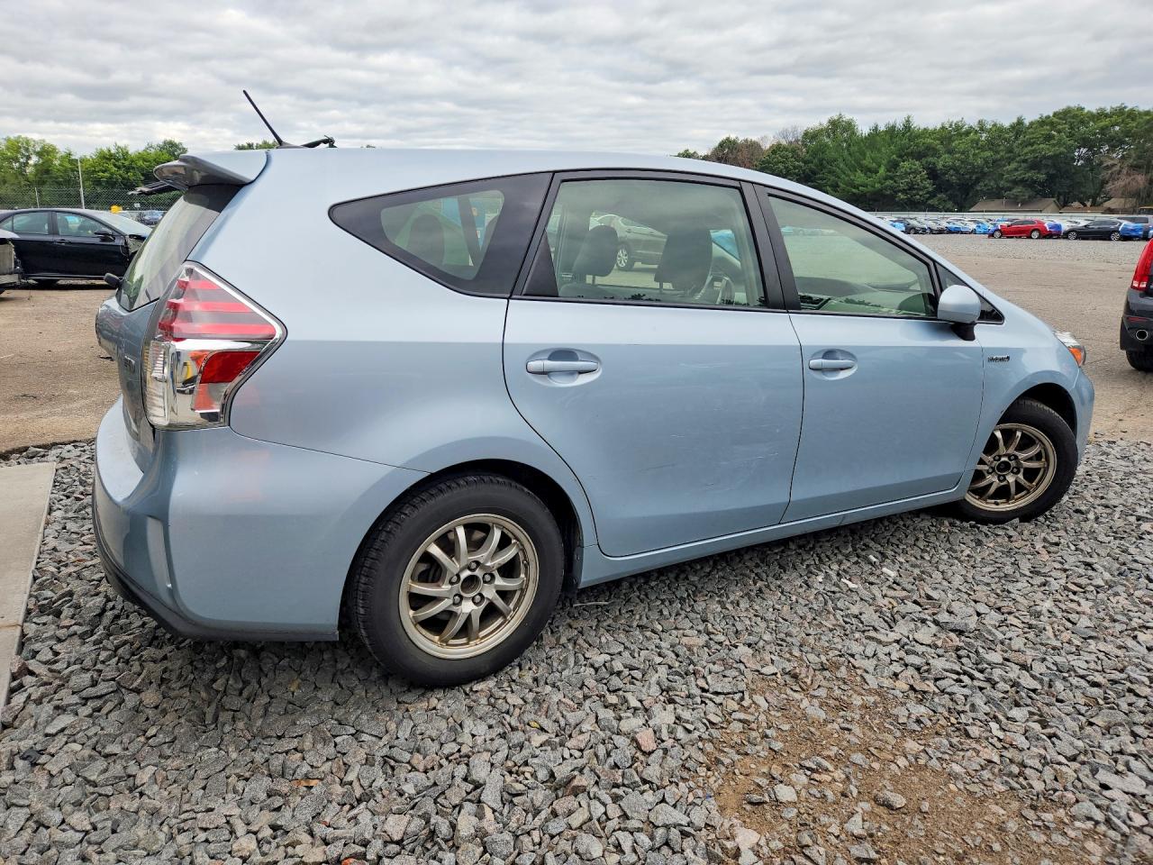 2015 TOYOTA PRIUS