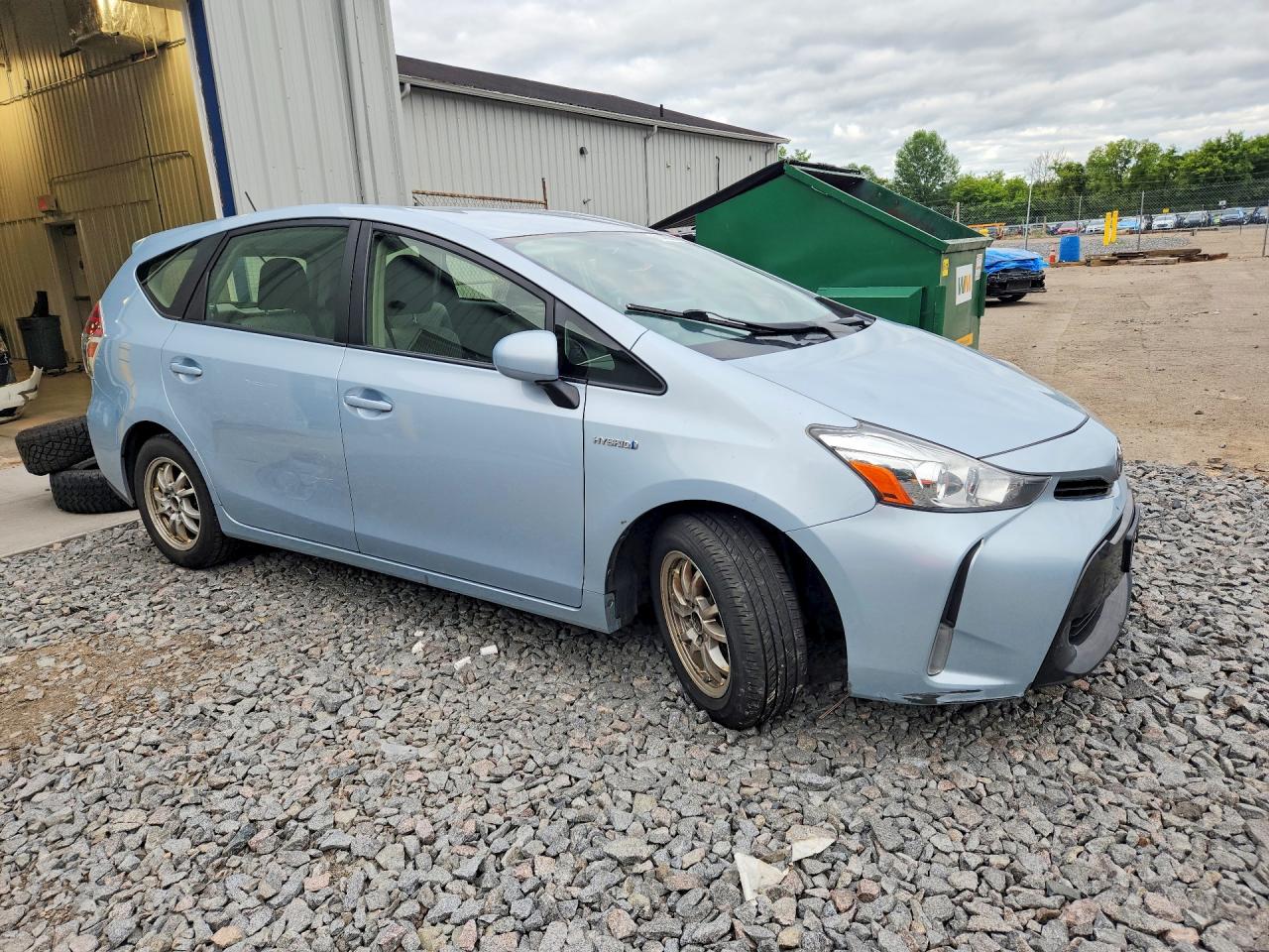 2015 TOYOTA PRIUS