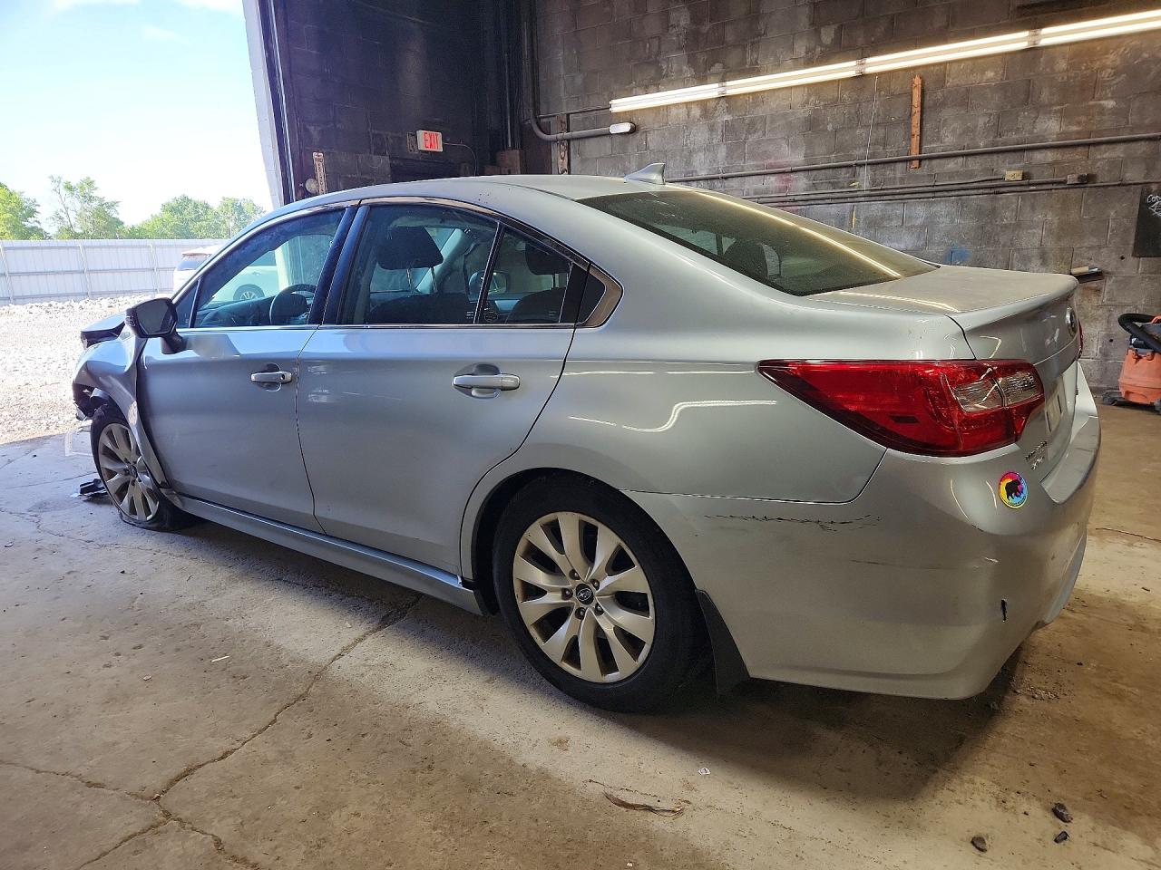 2017 SUBARU LEGACY