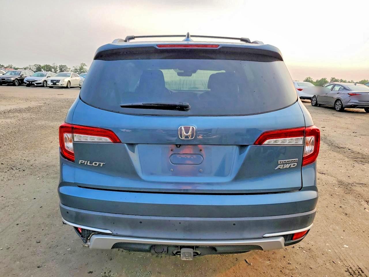 2020 HONDA PILOT
