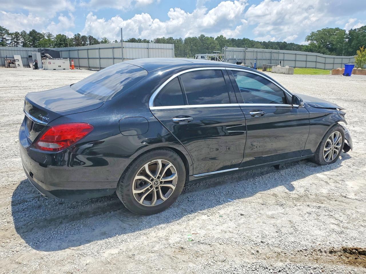 2017 MERCEDES-BENZ C-CLASS