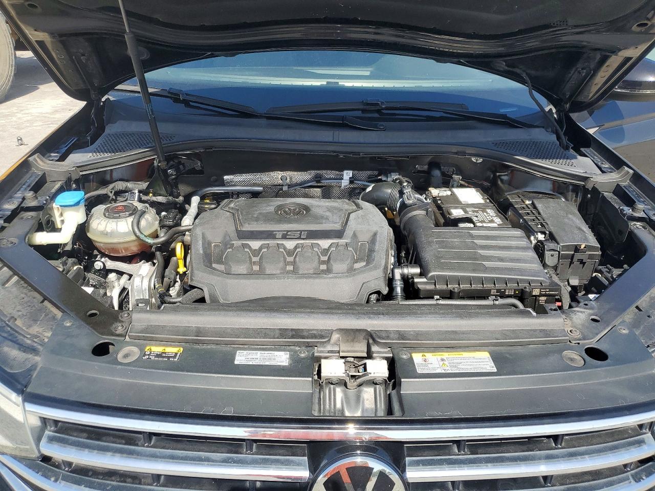 2022 VOLKSWAGEN TIGUAN
