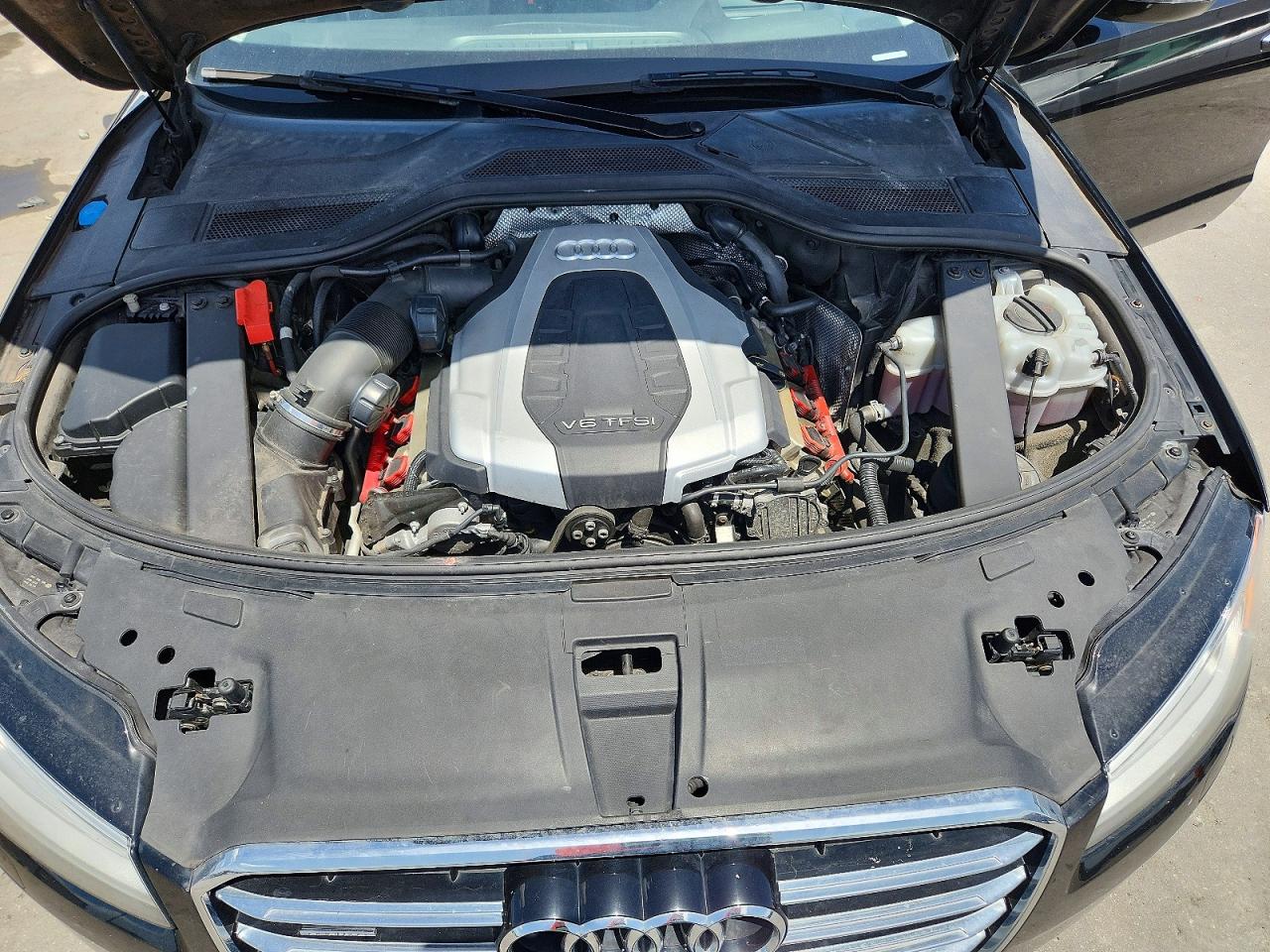 2016 AUDI A8