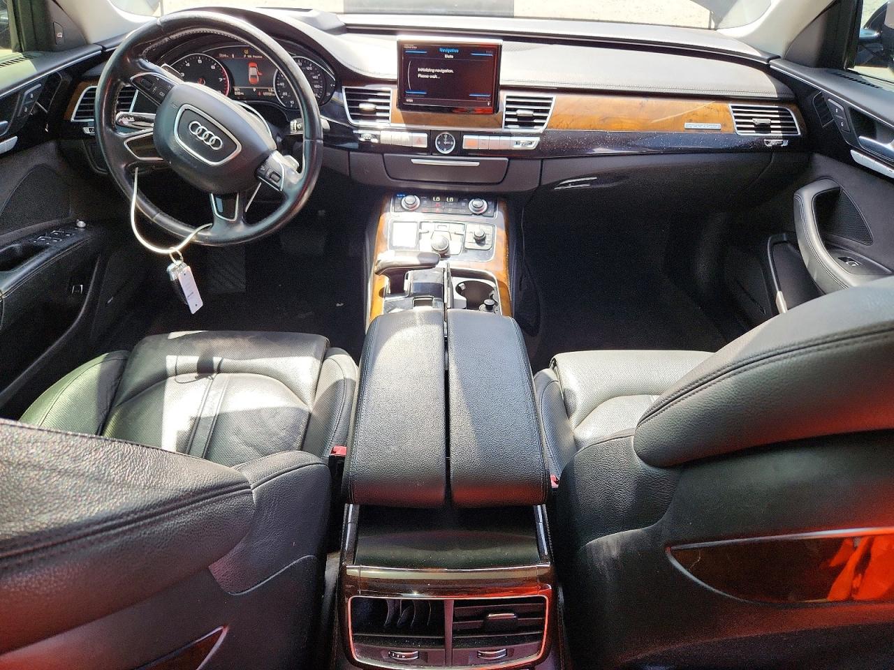 2016 AUDI A8
