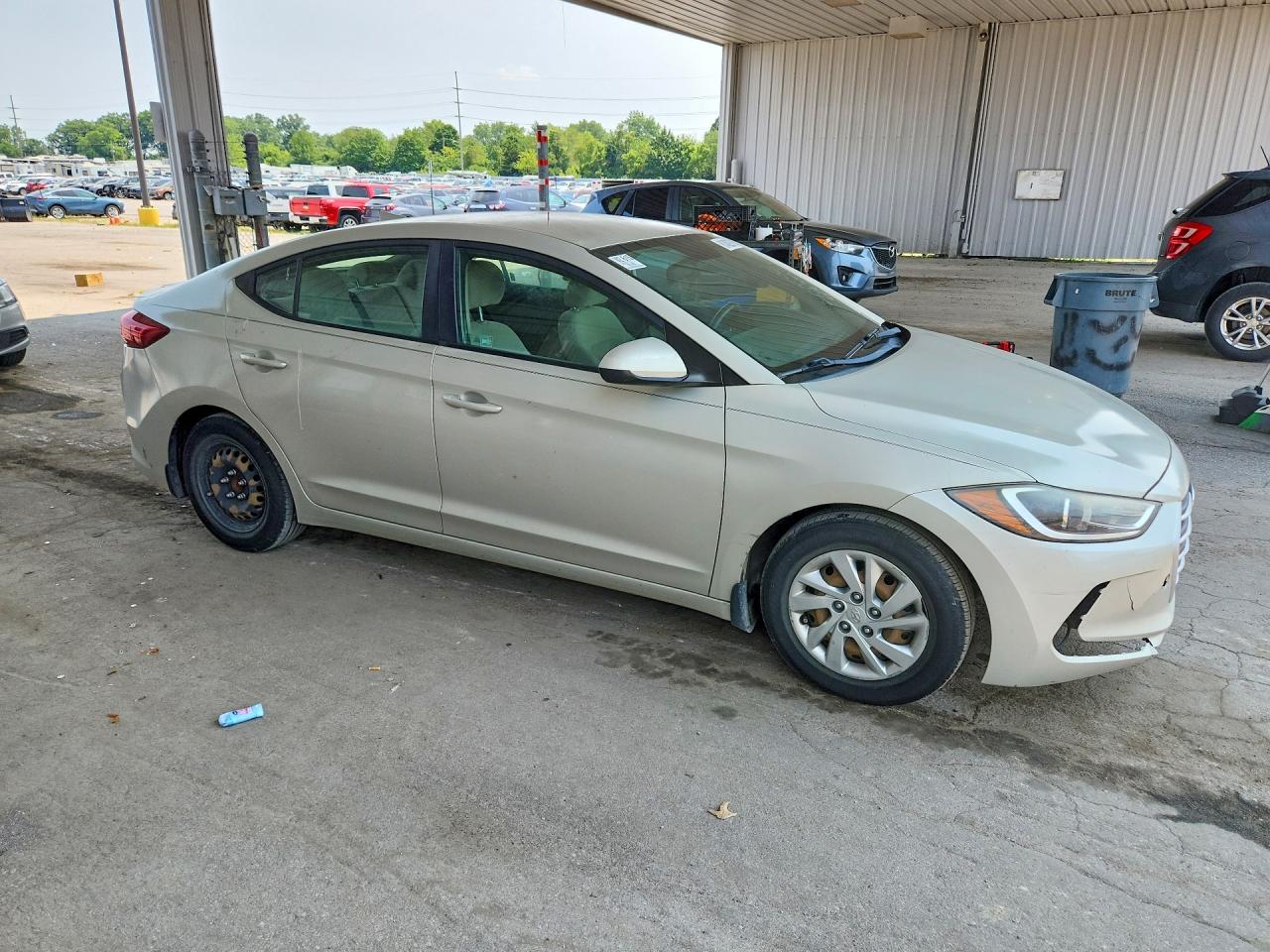 2017 HYUNDAI ELANTRA