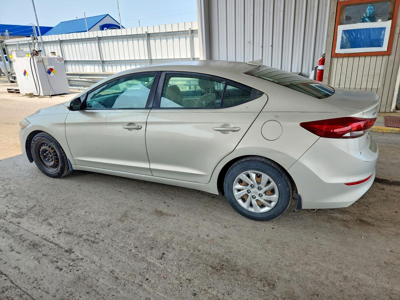 2017 HYUNDAI ELANTRA