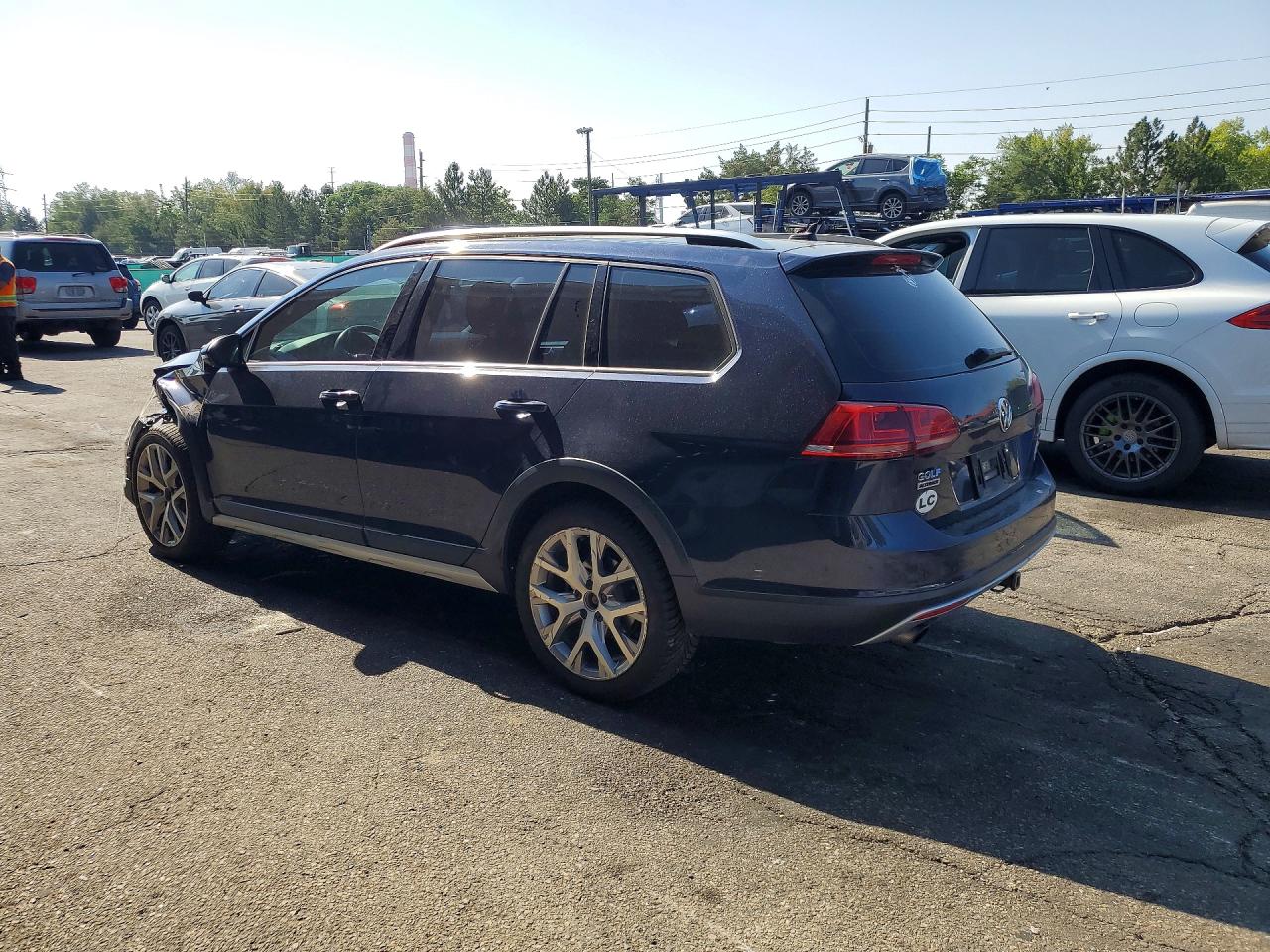 2017 VOLKSWAGEN GOLF