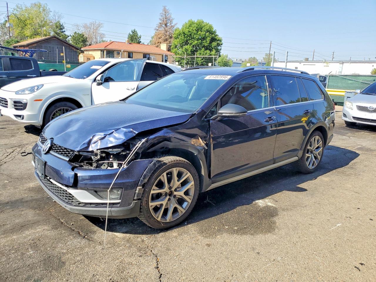 2017 VOLKSWAGEN GOLF