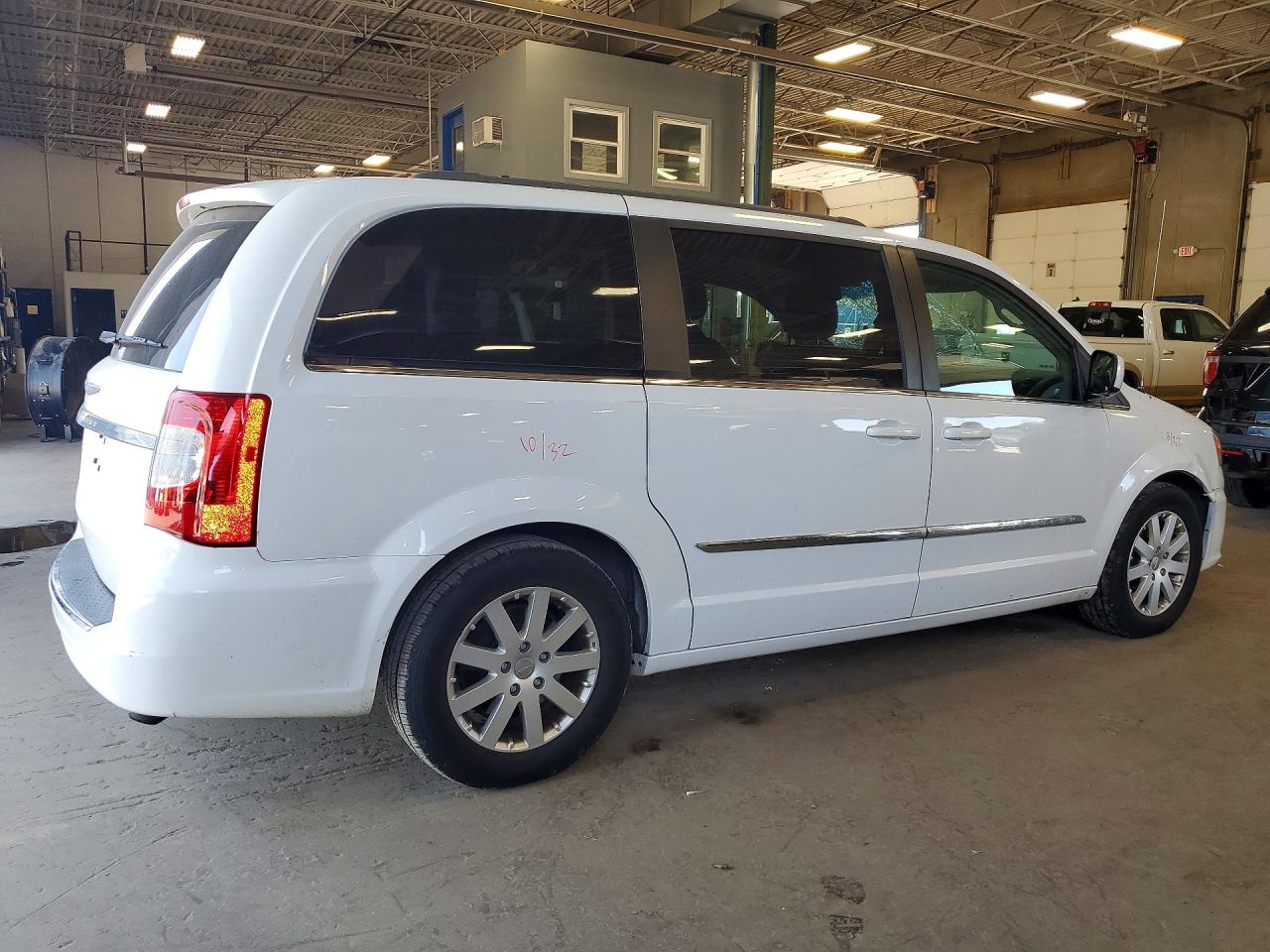2015 CHRYSLER MINIVAN