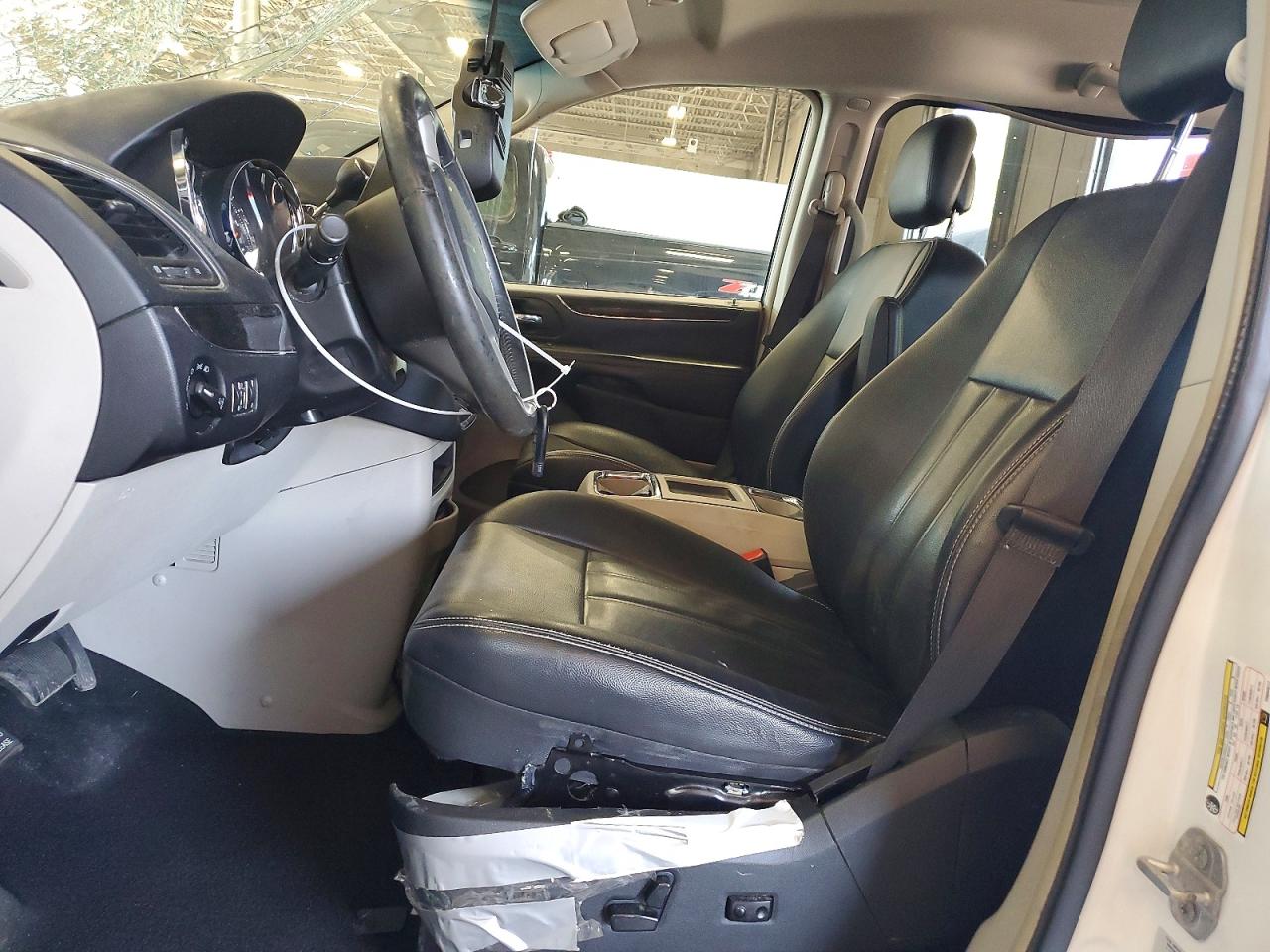 2015 CHRYSLER MINIVAN