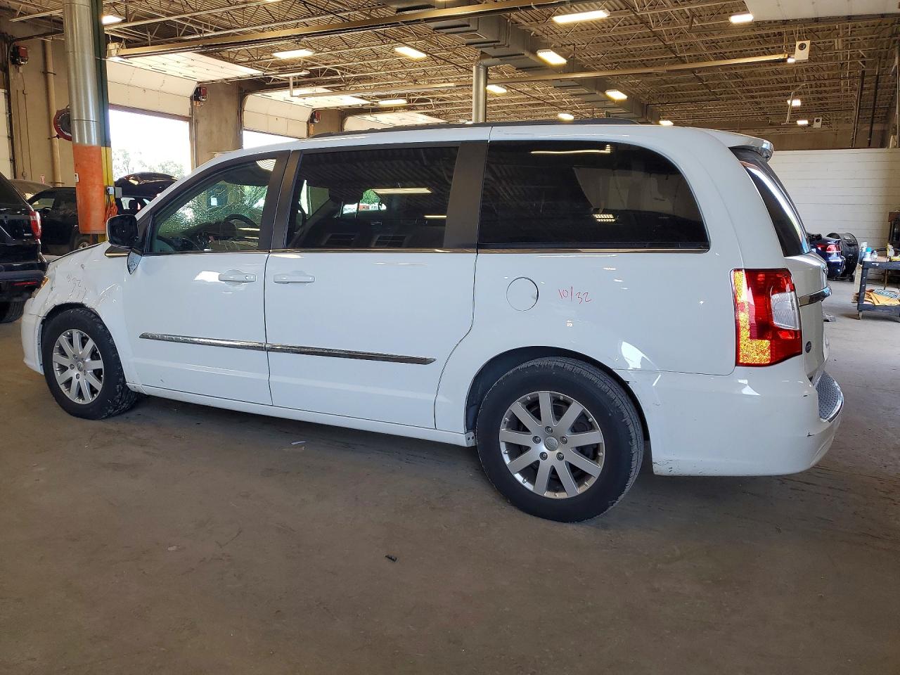 2015 CHRYSLER MINIVAN