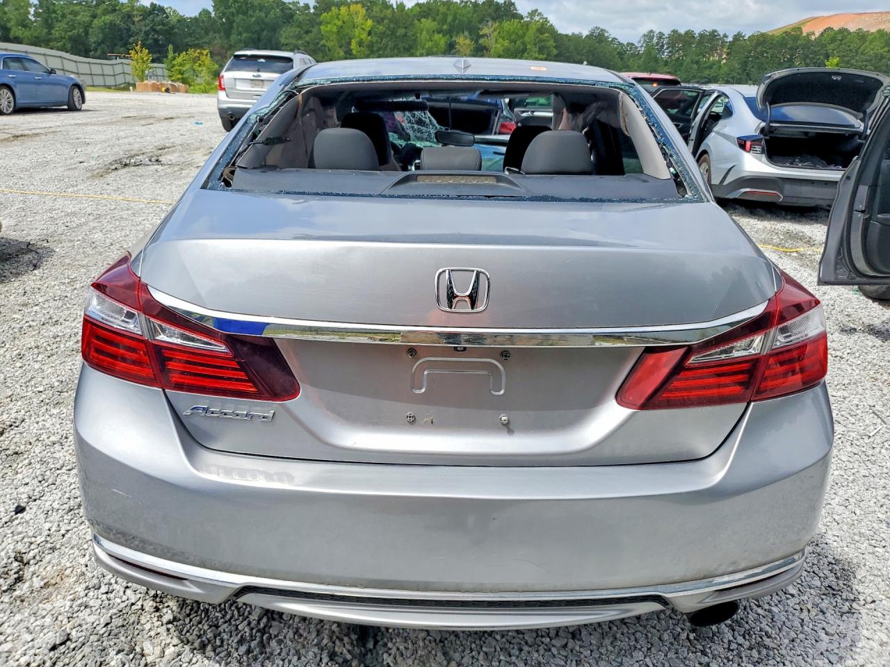 2017 HONDA ACCORD