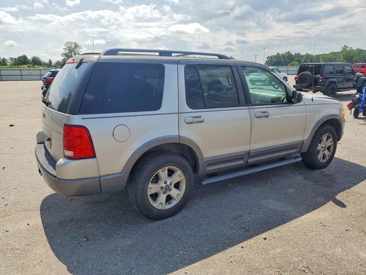 2003 FORD EXPLORER