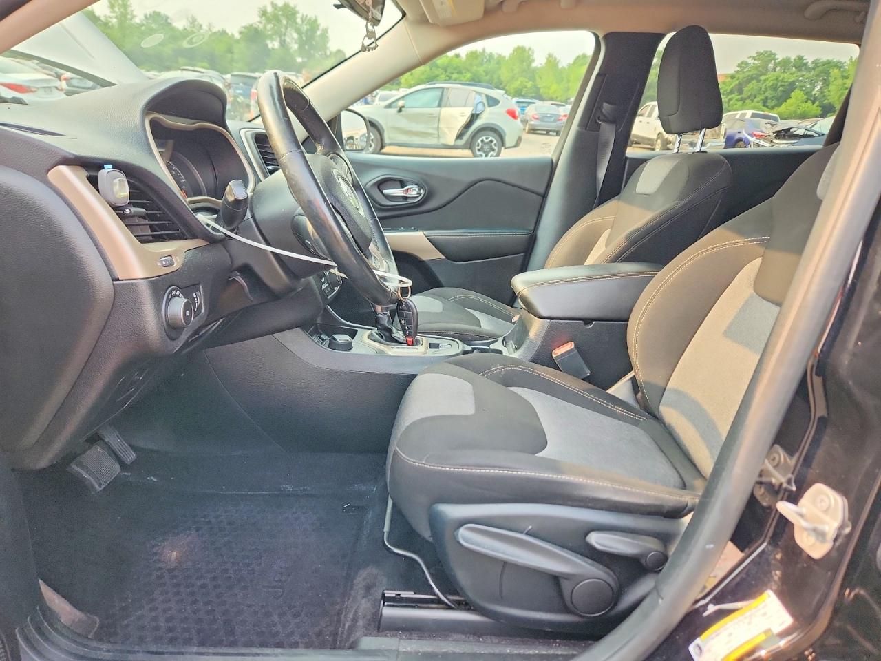2018 JEEP CHEROKEE