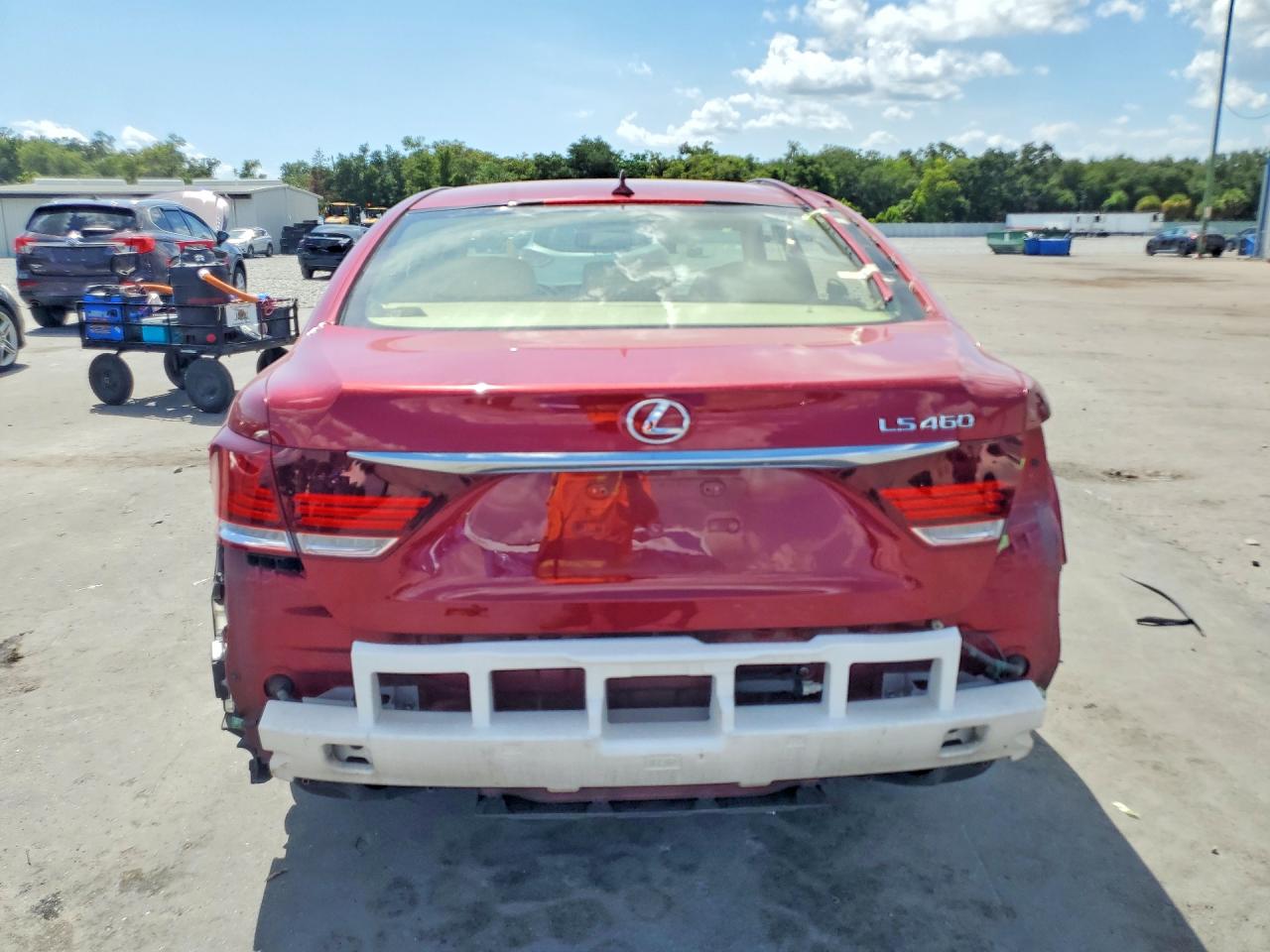 2013 LEXUS LS460