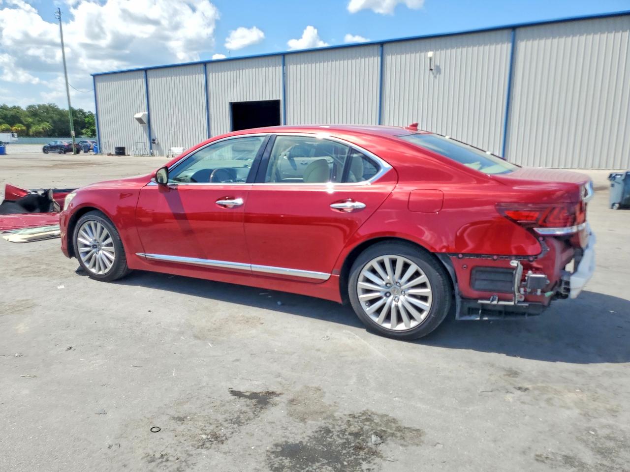 2013 LEXUS LS460