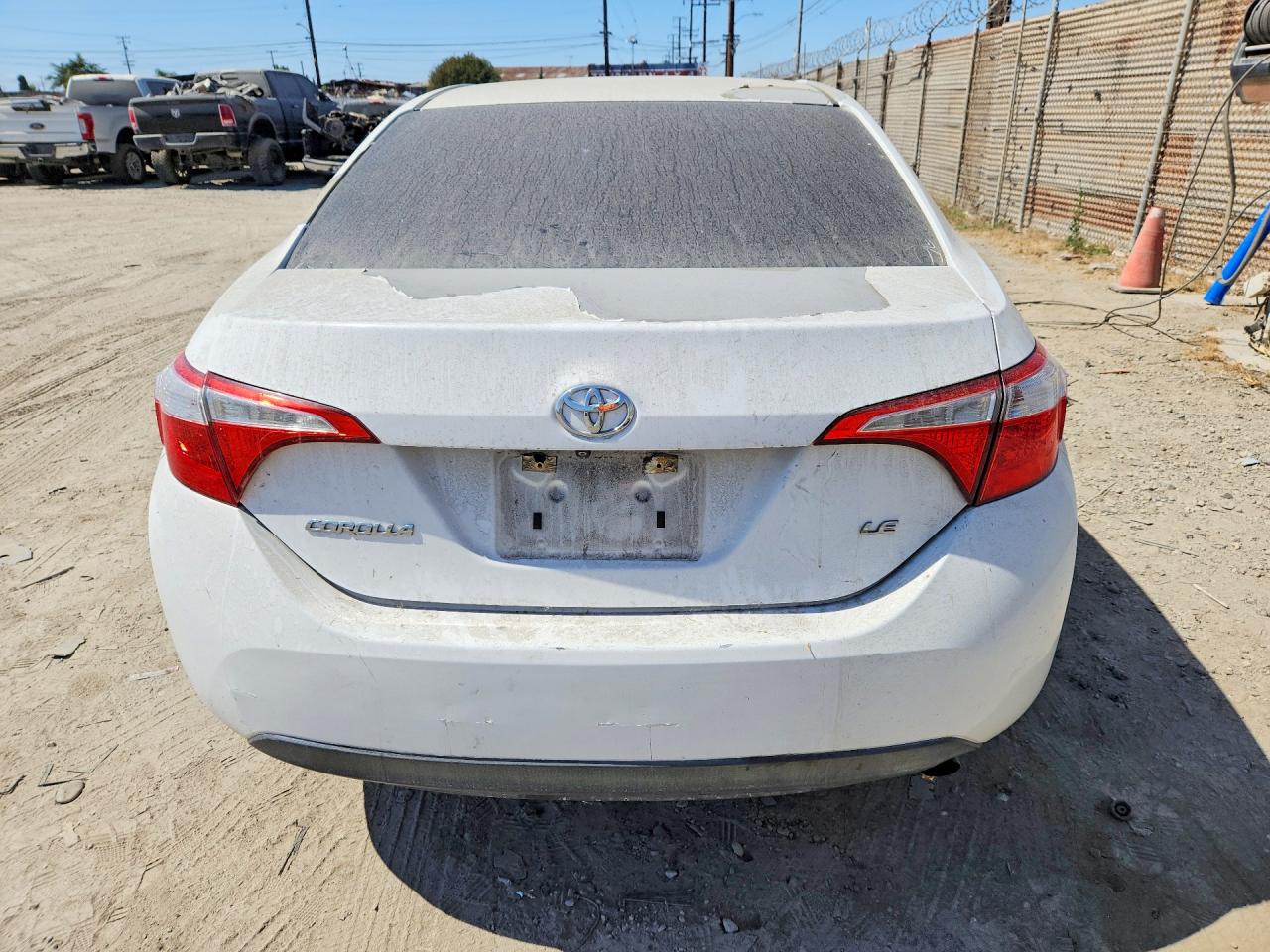 2015 TOYOTA COROLLA