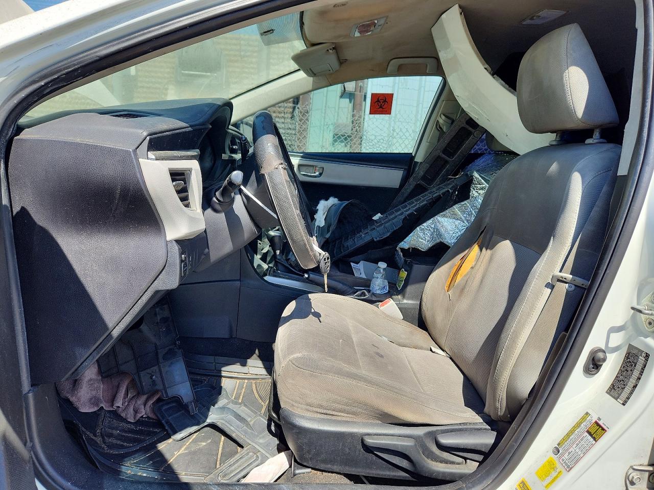 2015 TOYOTA COROLLA