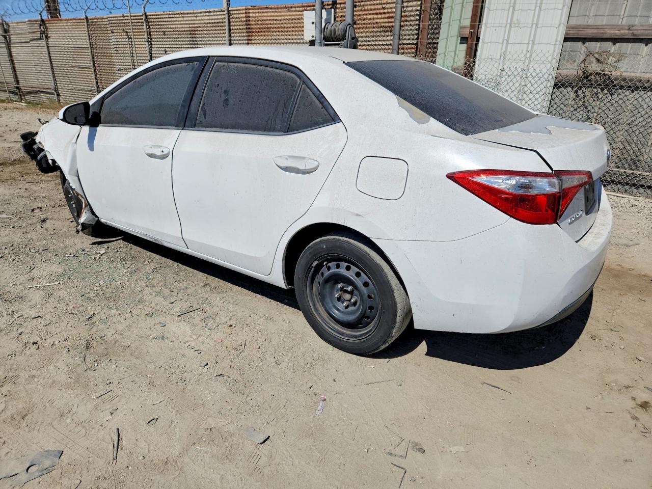 2015 TOYOTA COROLLA