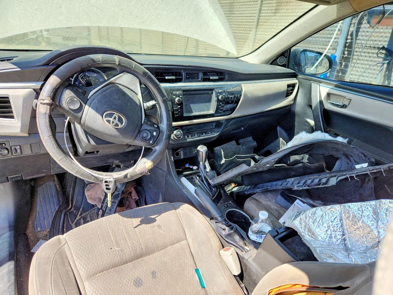 2015 TOYOTA COROLLA
