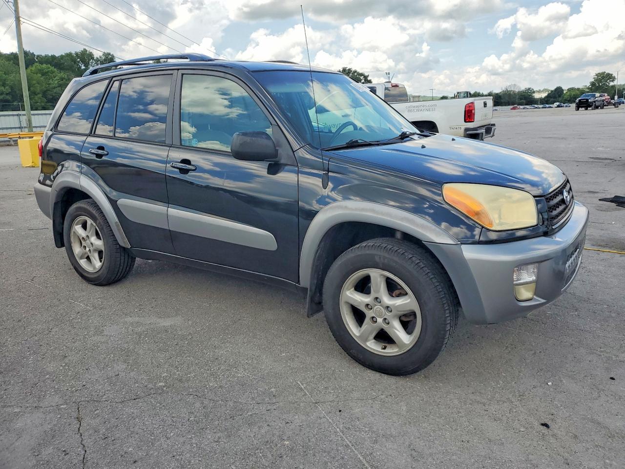 2001 TOYOTA RAV4