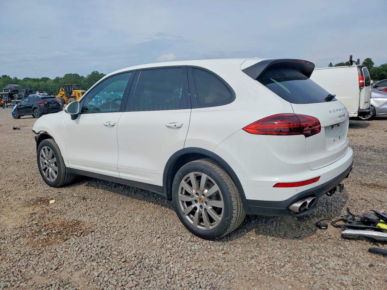2018 PORSCHE CAYENNE