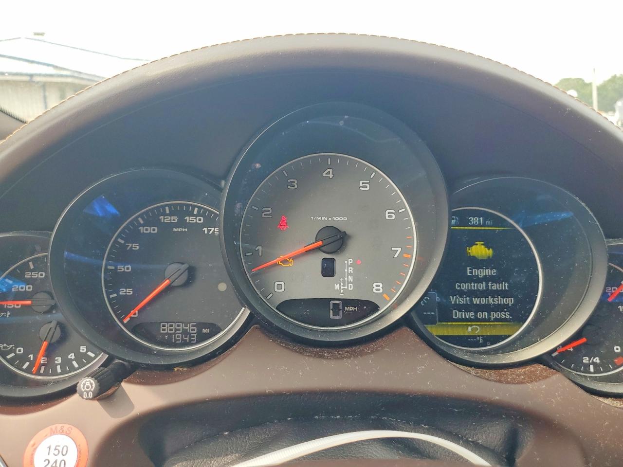 2018 PORSCHE CAYENNE