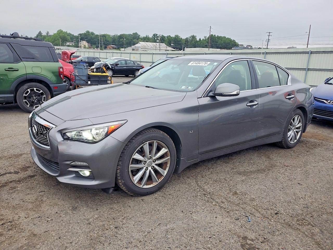 2014 INFINITI Q50