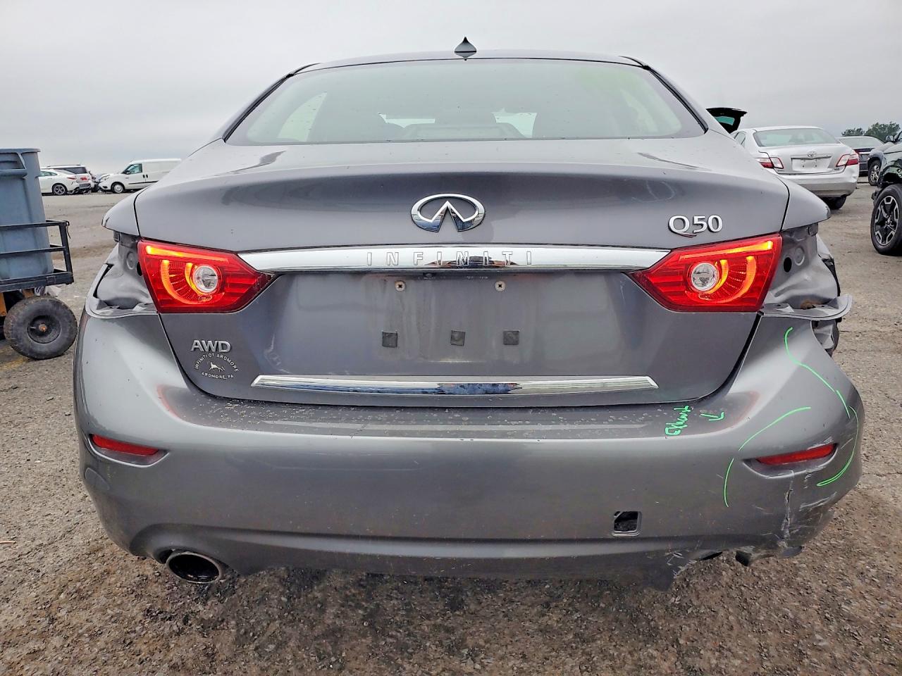 2014 INFINITI Q50