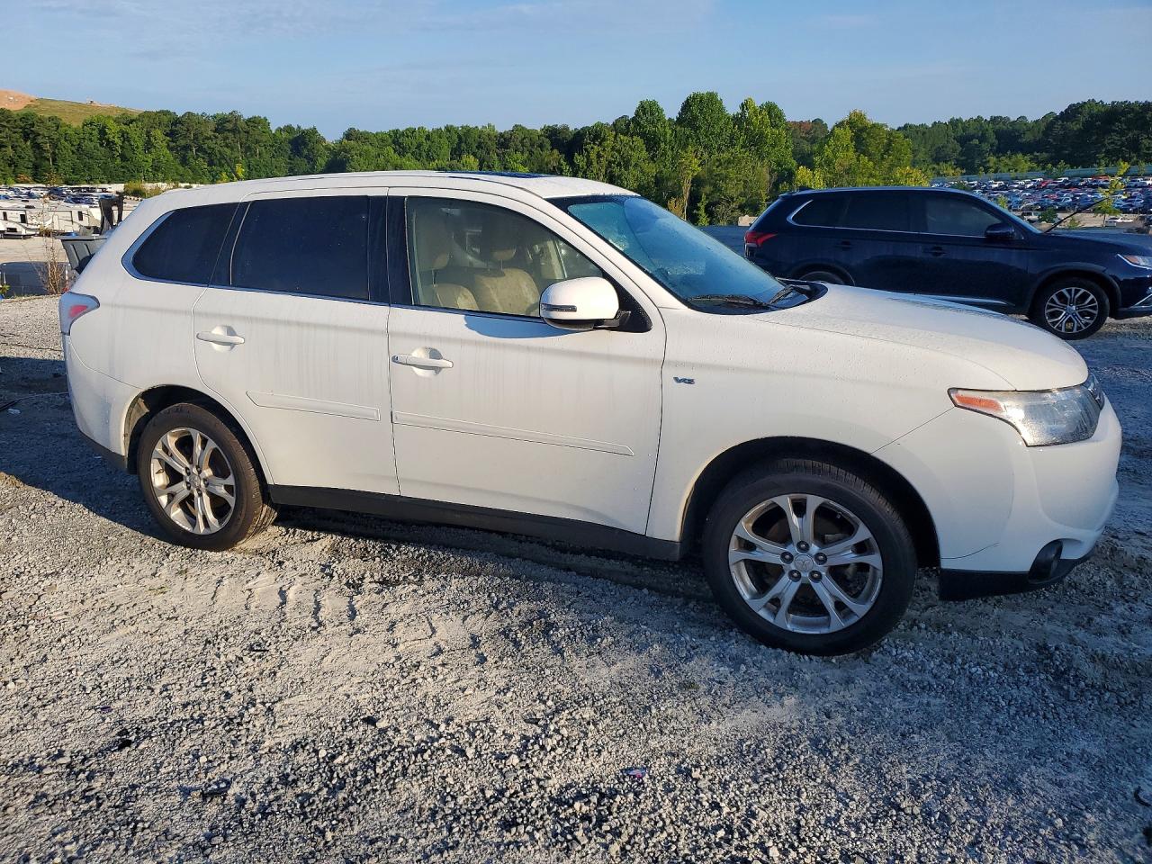 2014 MITSUBISHI OUTLANDER