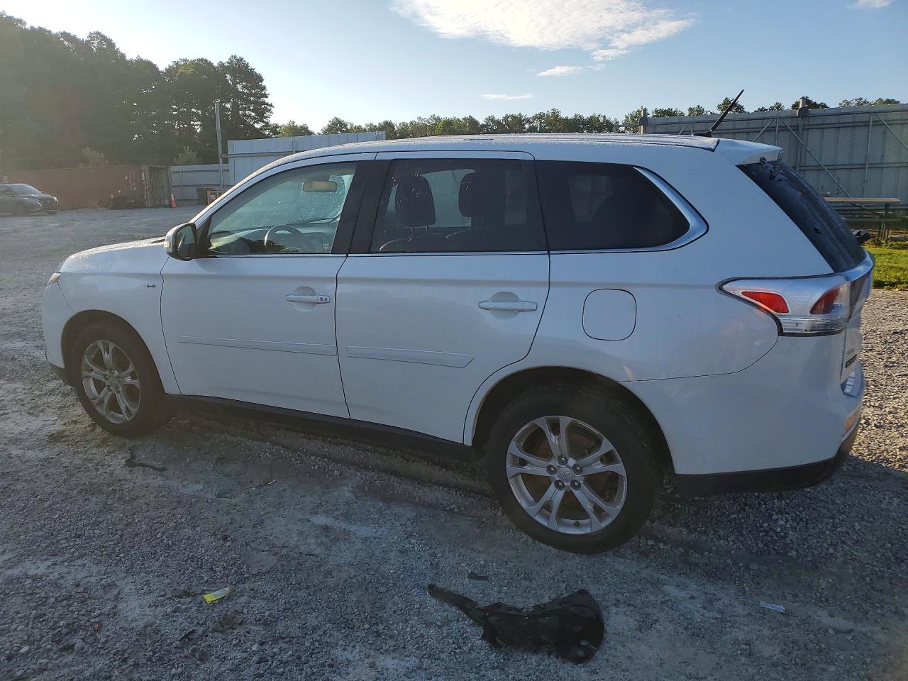 2014 MITSUBISHI OUTLANDER