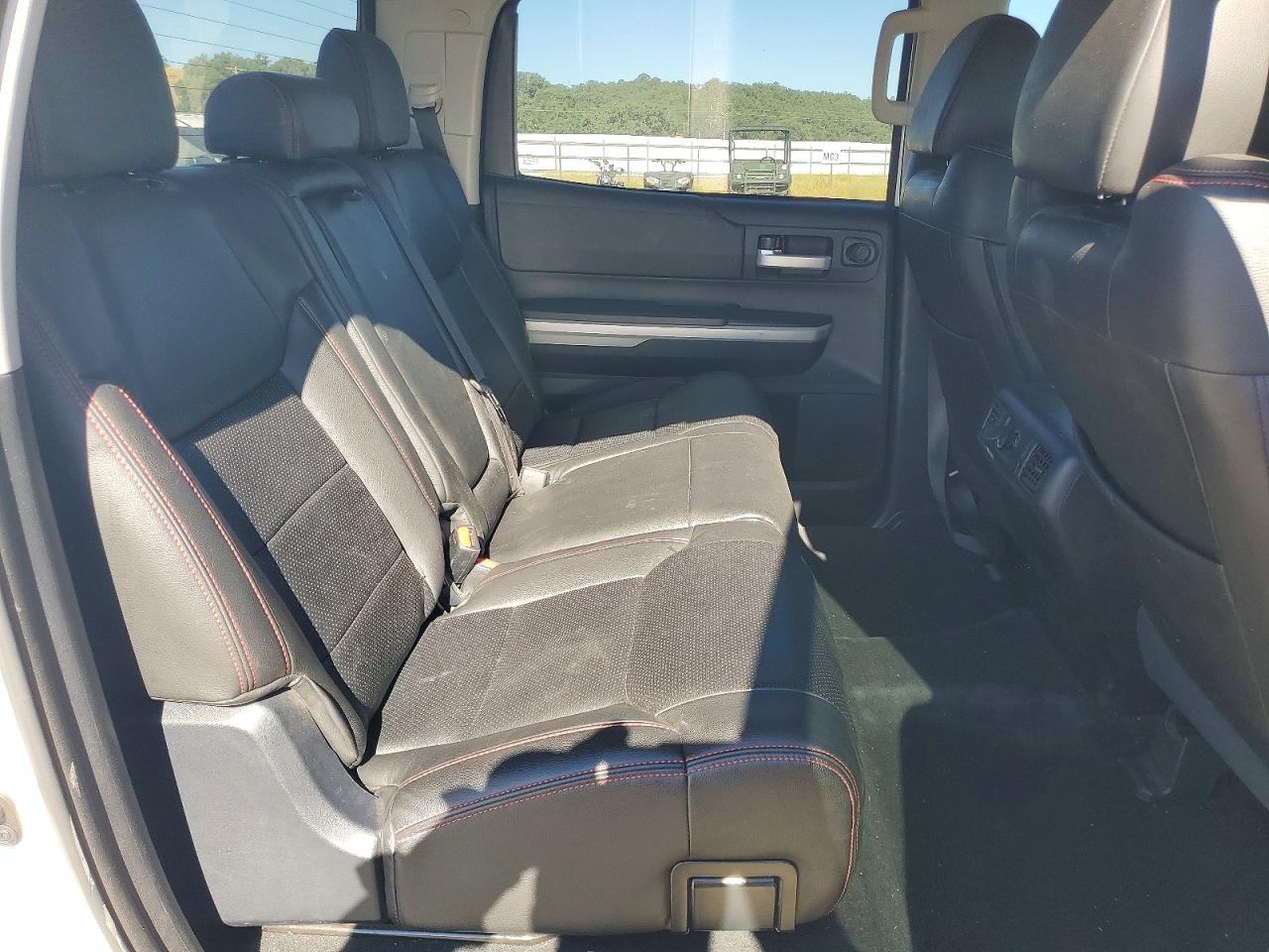 2018 TOYOTA TUNDRA