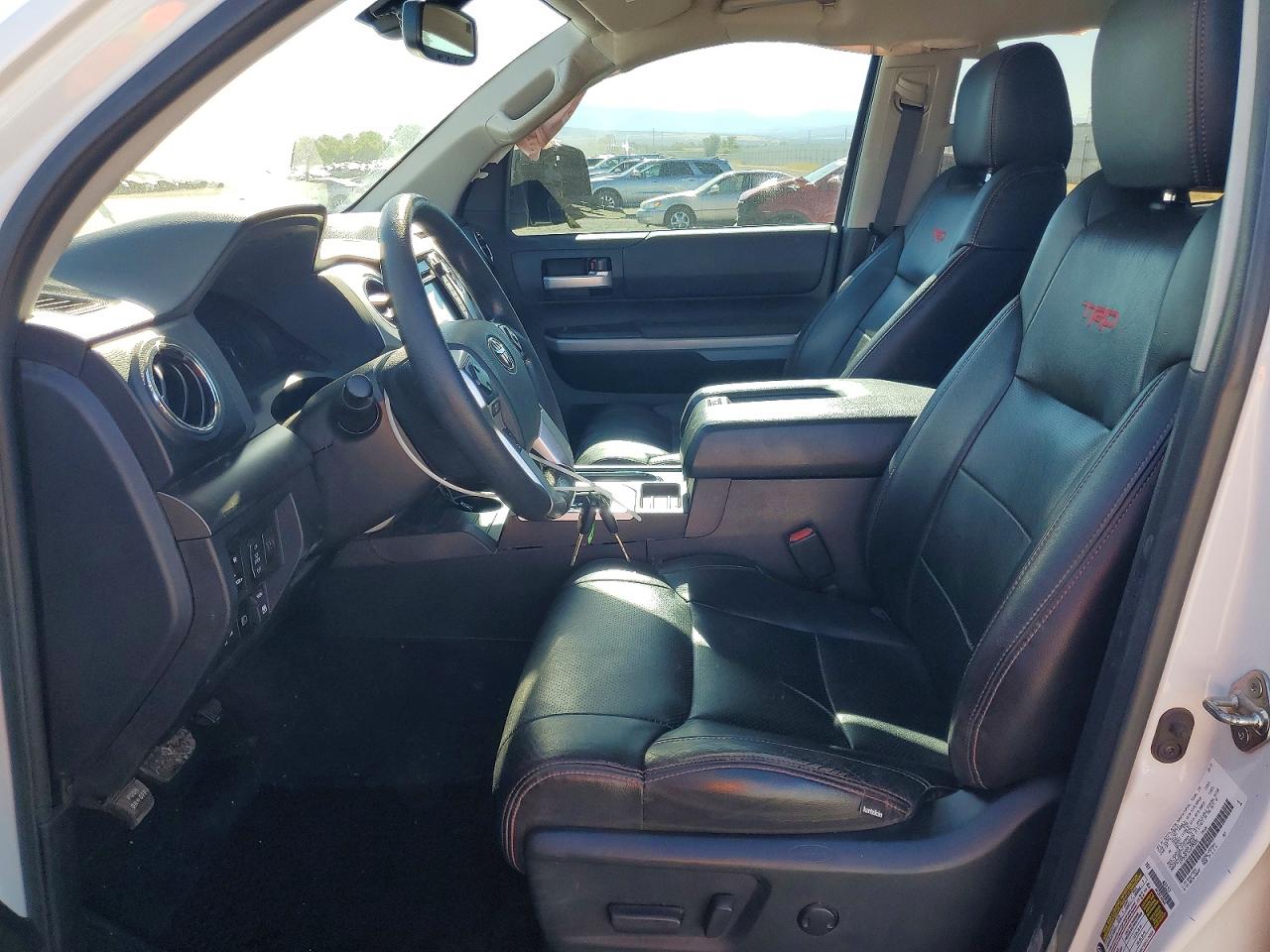 2018 TOYOTA TUNDRA