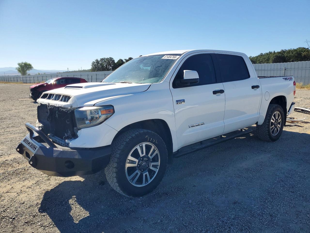 2018 TOYOTA TUNDRA