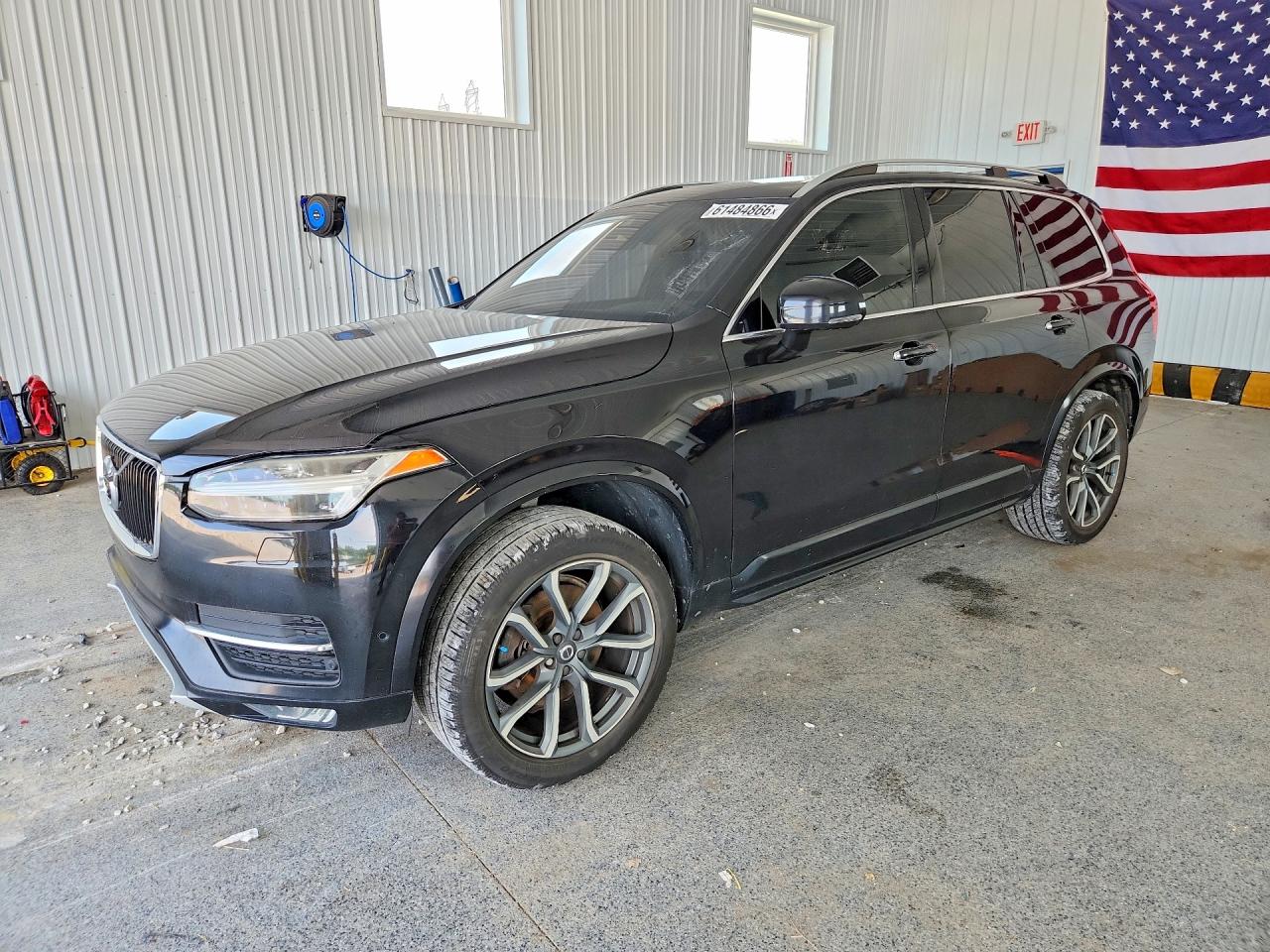2017 VOLVO XC90