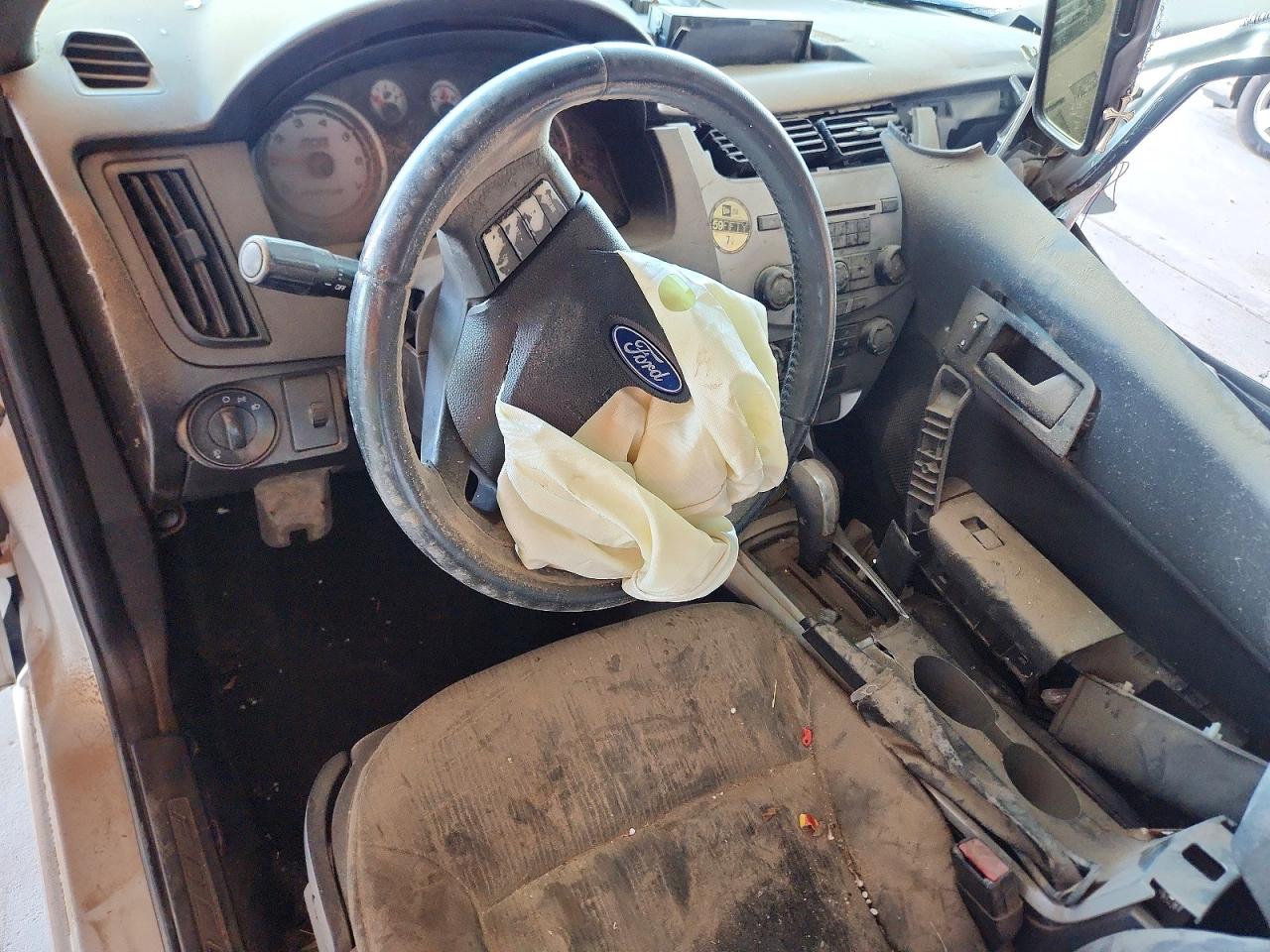 2010 FORD FOCUS