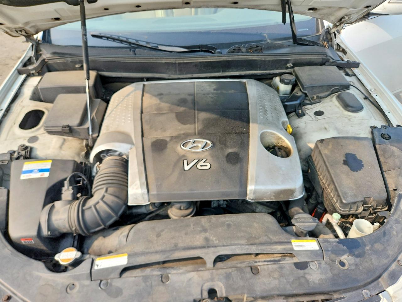 2011 HYUNDAI GENESIS
