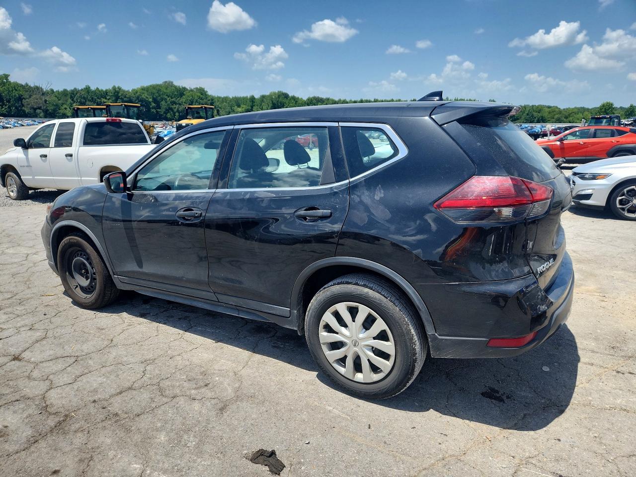 2018 NISSAN ROGUE
