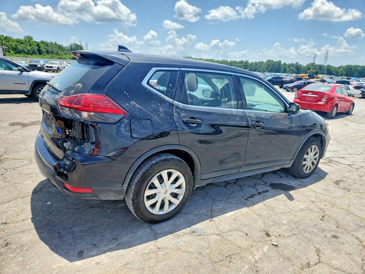 2018 NISSAN ROGUE