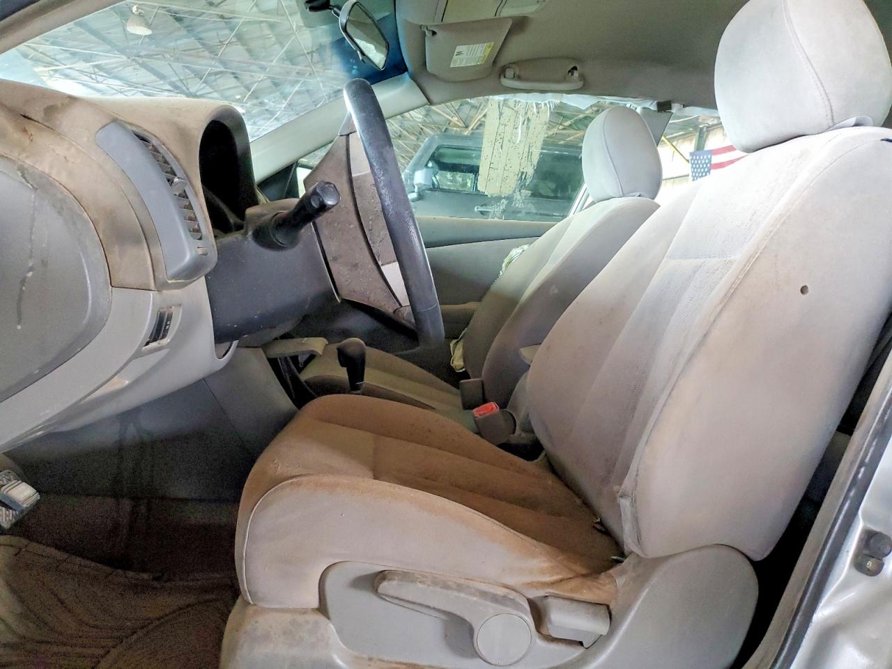 2010 NISSAN ALTIMA