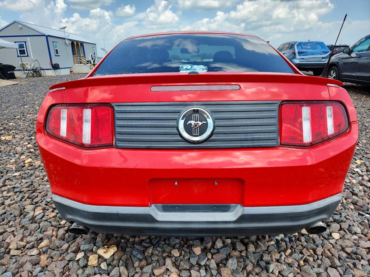 2011 FORD MUSTANG