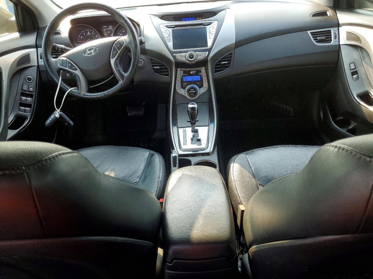 2013 HYUNDAI ELANTRA