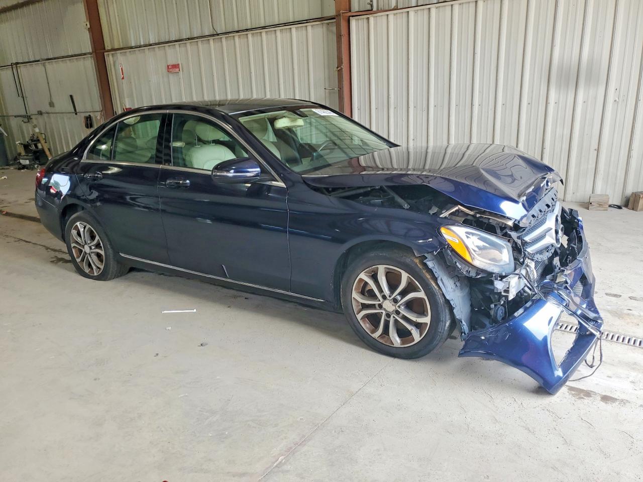 2016 MERCEDES-BENZ C-CLASS