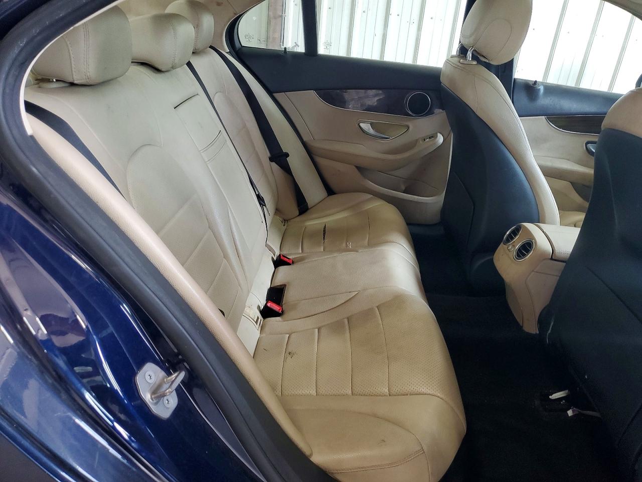 2016 MERCEDES-BENZ C-CLASS